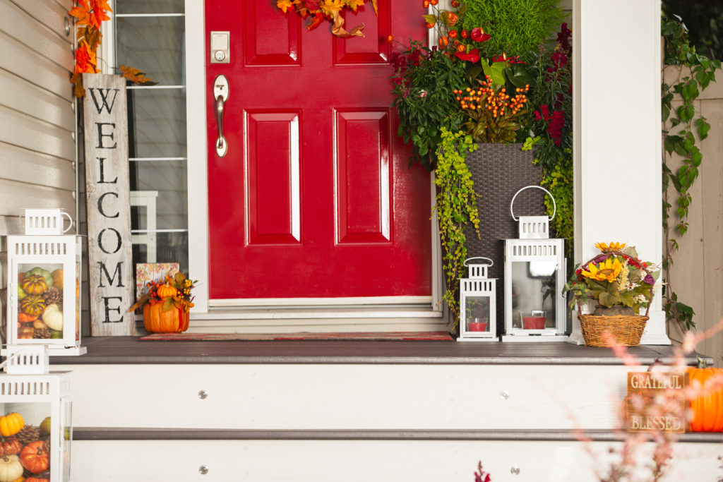 Front door fall decorations